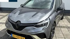 Grijs Gebruikt 2024 Renault Clio V Engineered Hatchback | € 23.750 (Eerlijke prijs)