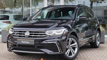 Occasion VW Tiguan R-line 150 PK (110 kW) 2021 Zwart SUV