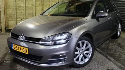 Occasion 2013 VW Golf VII Highline Hatchback | € 7.950 (Eerlijke prijs)