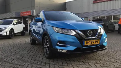 Blauw Gebruikt 2020 Nissan Qashqai N-Connecta SUV | € 19.950 (Eerlijke prijs)