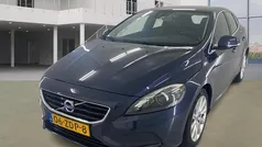 Blauw Gebruikt 2012 Volvo V40 Momentum Stationwagen | € 5.950 (Eerlijke prijs)