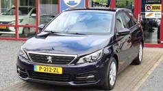 Blauw Gebruikt 2020 Peugeot 308 Allure Hatchback | € 18.445 (Eerlijke prijs)