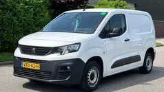 Wit Gebruikt 2020 Peugeot Partner Premium MPV | € 8.950 (Goede deal)