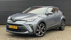 Gebruikt 2021 Toyota C-HR SUV | € 21.350 (Eerlijke prijs)