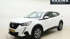 Wit Gebruikt 2021 Peugeot 2008 Active SUV | € 18.945 (Eerlijke prijs)