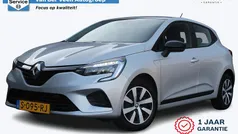 Grijs Gebruikt 2023 Renault Clio V Equilibre Hatchback | € 13.950 (Goede deal)