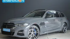 Grijs Gebruikt 2022 BMW 330 Executive Stationwagen | € 41.995 (Eerlijke prijs)