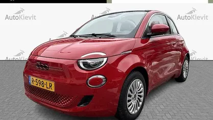Occasion Fiat 500e Red 69 kW (95 PK) 2022 Rood Cabriolet