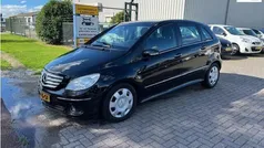 Zwart Gebruikt 2006 Mercedes B180 MPV | € 1.250 (Super prijs)