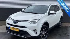 Gebruikt 2017 Toyota RAV4 Hybrid Style SUV | € 20.799 (Eerlijke prijs)