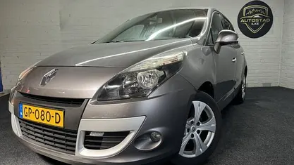 Occasion Renault Scénic III Dynamique 131 PK (96 kW) 2010 Grijs MPV