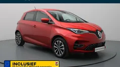 Rood, metallic lak Gebruikt 2019 Renault Zoe Intens Hatchback | € 11.990 (Eerlijke prijs)
