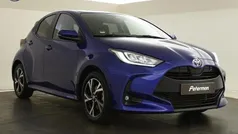 Blauw Gebruikt 2024 Toyota Yaris Edition Hatchback | € 23.499 (Eerlijke prijs)