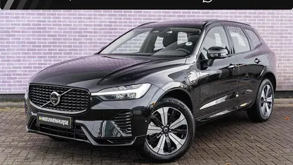 Zwart Occasion 2025 Volvo XC60 Plus SUV | € 58.894 (Eerlijke prijs)