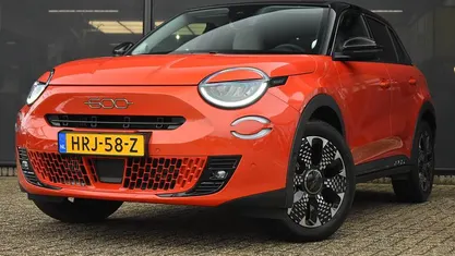Occasion 2025 Fiat 600 La Prima SUV | € 28.895 (Eerlijke prijs)