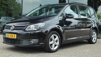 Zwart Gebruikt 2013 VW Touran Comfortline MPV | € 7.850 (Eerlijke prijs)