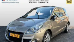 Beige Gebruikt 2009 Renault Scénic III Privilege MPV | € 6.900 (Eerlijke prijs)