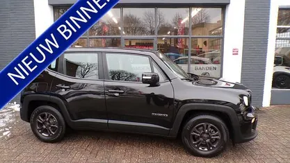 Occasion 2021 Jeep Renegade Limited SUV | € 19.995 (Eerlijke prijs)