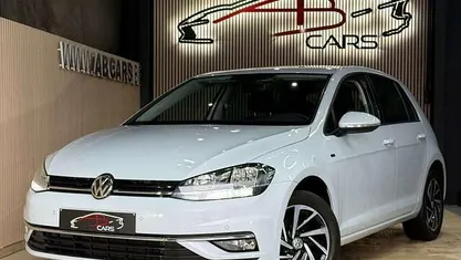 Grijs Gebruikt 2019 VW Golf Join Sedan | € 13.990 (Eerlijke prijs)