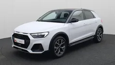 Wit Gebruikt 2024 Audi A1 Hatchback | € 33.740 (Eerlijke prijs)