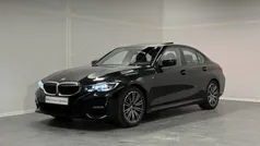 Gebruikt 2020 BMW 318 Executive Sedan | € 30.880 (Eerlijke prijs)