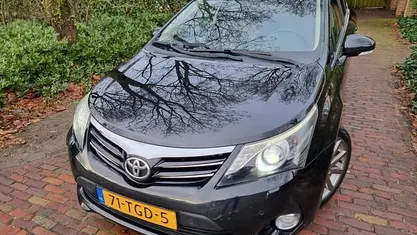 Occasion 2012 Toyota Avensis Executive Stationwagen | € 8.945 (Eerlijke prijs)