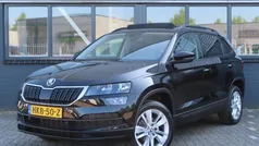 Zwart Gebruikt 2018 Skoda Karoq Style SUV | € 22.450 (Eerlijke prijs)