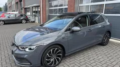 Grijs Gebruikt 2020 VW Golf VII Style Hatchback | € 22.450 (Eerlijke prijs)