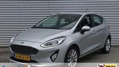 Grijs Gebruikt 2019 Ford Fiesta Titanium Hatchback | € 12.940 (Eerlijke prijs)