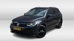 Zwart Gebruikt 2021 VW Tiguan Business+ SUV | € 32.950 (Eerlijke prijs)