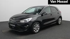 Gebruikt 2022 Kia Rio Hatchback | € 15.900 (Eerlijke prijs)