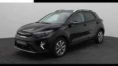 Zwart Gebruikt 2023 Kia Stonic SUV | € 24.940 (Eerlijke prijs)