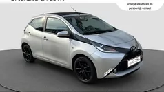 Grijs Gebruikt 2018 Toyota Aygo X-wave Hatchback | € 10.440 (Eerlijke prijs)