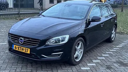 Occasion 2014 Volvo V60 Summum Stationwagen | € 6.450 (Goede deal)
