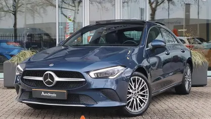 Blauw Gebruikt 2021 Mercedes E250 Business Coupé | € 29.900 (Super prijs)