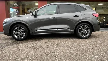 Gebruikt 2020 Ford Kuga ST-Line X SUV | € 21.950 (Eerlijke prijs)
