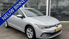 Grijs Gebruikt 2021 VW Golf VIII Life Hatchback | € 17.450 (Eerlijke prijs)