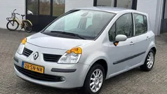 Grijs Gebruikt 2006 Renault Modus MPV | € 1.699 (Eerlijke prijs)
