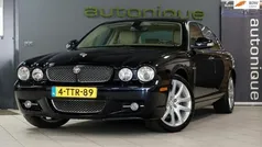 Blauw Gebruikt 2008 Jaguar XJ Sedan | € 24.950 (Eerlijke prijs)