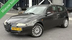 Zwart Gebruikt 2005 Alfa Romeo 147 Hatchback | € 1.250 (Eerlijke prijs)