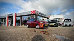 Oranje Gebruikt 2020 Kia Picanto Hatchback | € 12.485 (Eerlijke prijs)