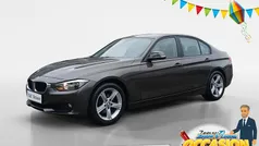 Gebruikt 2012 BMW 320 Executive Sedan | € 16.440 (Eerlijke prijs)