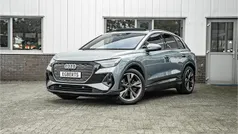 Grijs (metallic) Gebruikt 2023 Audi Q4 e-tron Comfort SUV | € 44.950 (Eerlijke prijs)