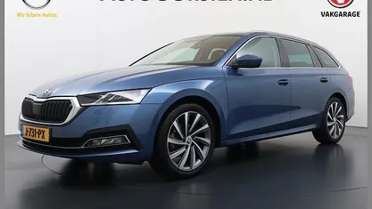 Occasion 2020 Skoda Octavia First Edition Stationwagen | € 18.895 (Eerlijke prijs)