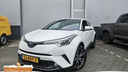 Wit Gebruikt 2018 Toyota C-HR Premium SUV | € 19.250 (Eerlijke prijs)