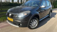 Grijs Gebruikt 2011 Dacia Sandero Stepway Hatchback | € 4.950 (Eerlijke prijs)