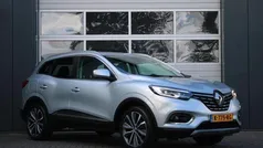 Grijs, metallic lak Gebruikt 2019 Renault Kadjar Intens SUV | € 16.950 (Eerlijke prijs)