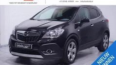 Zwart, metallic lak Gebruikt 2014 Opel Mokka Innovation SUV | € 8.950 (Eerlijke prijs)