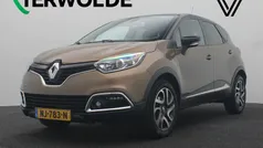 Bruin Gebruikt 2017 Renault Captur Dynamique SUV | € 13.340 (Eerlijke prijs)