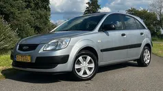Gebruikt 2008 Kia Rio Hatchback | € 2.395 (Eerlijke prijs)